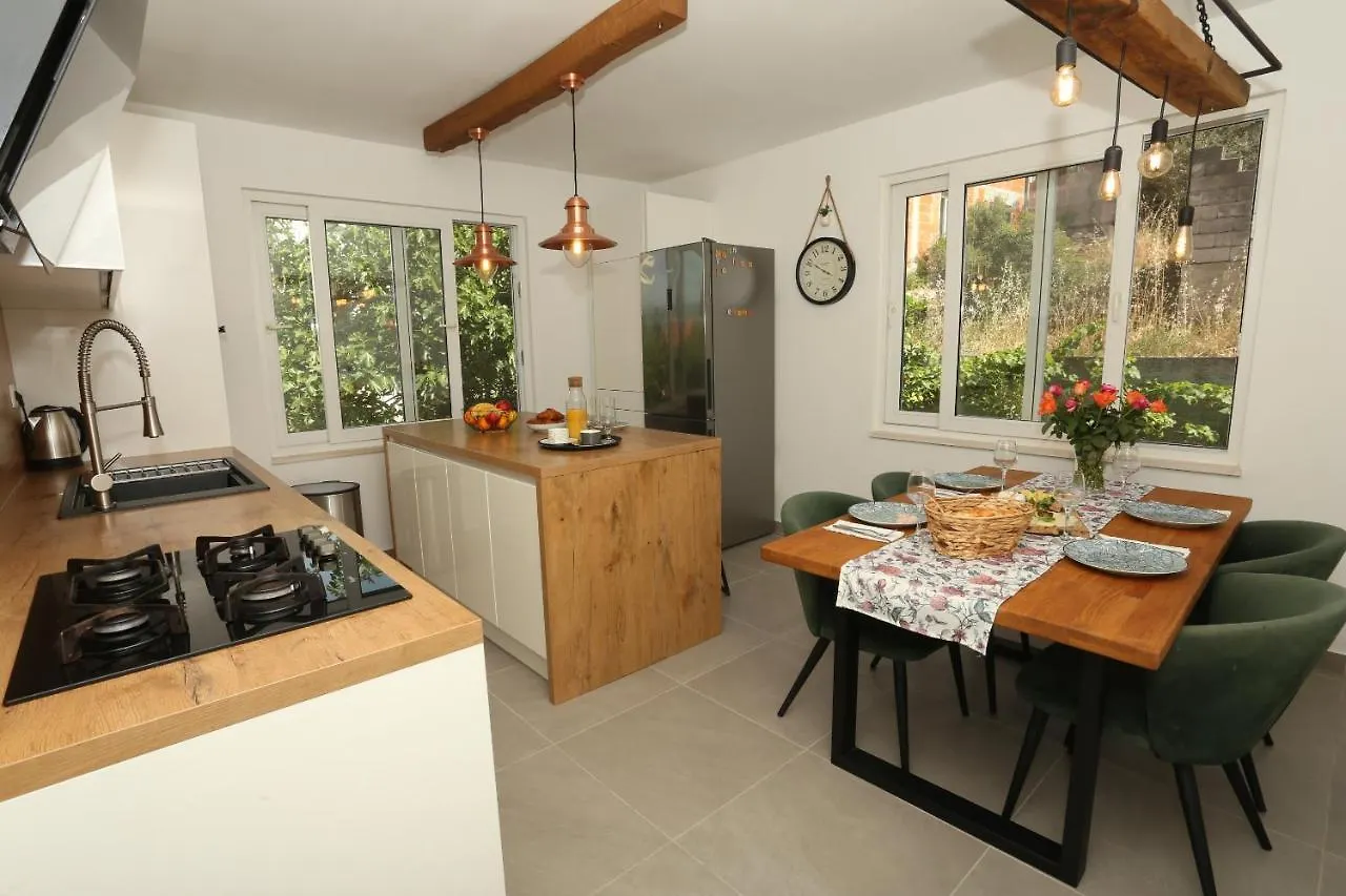 Apartman Luce Trogir Apartment